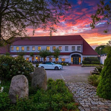 Hotel Historischer Krug Oeversee Exterior photo