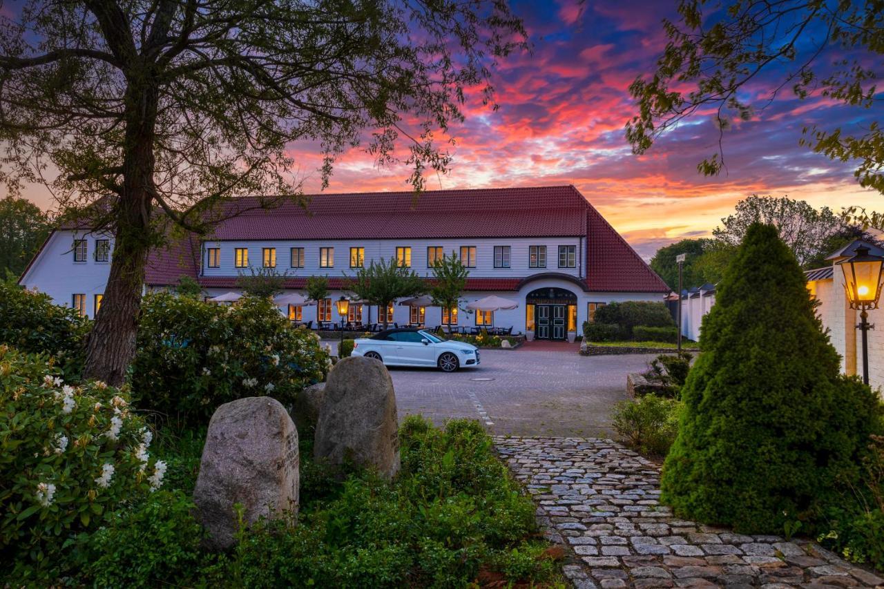 Hotel Historischer Krug Oeversee Exterior photo